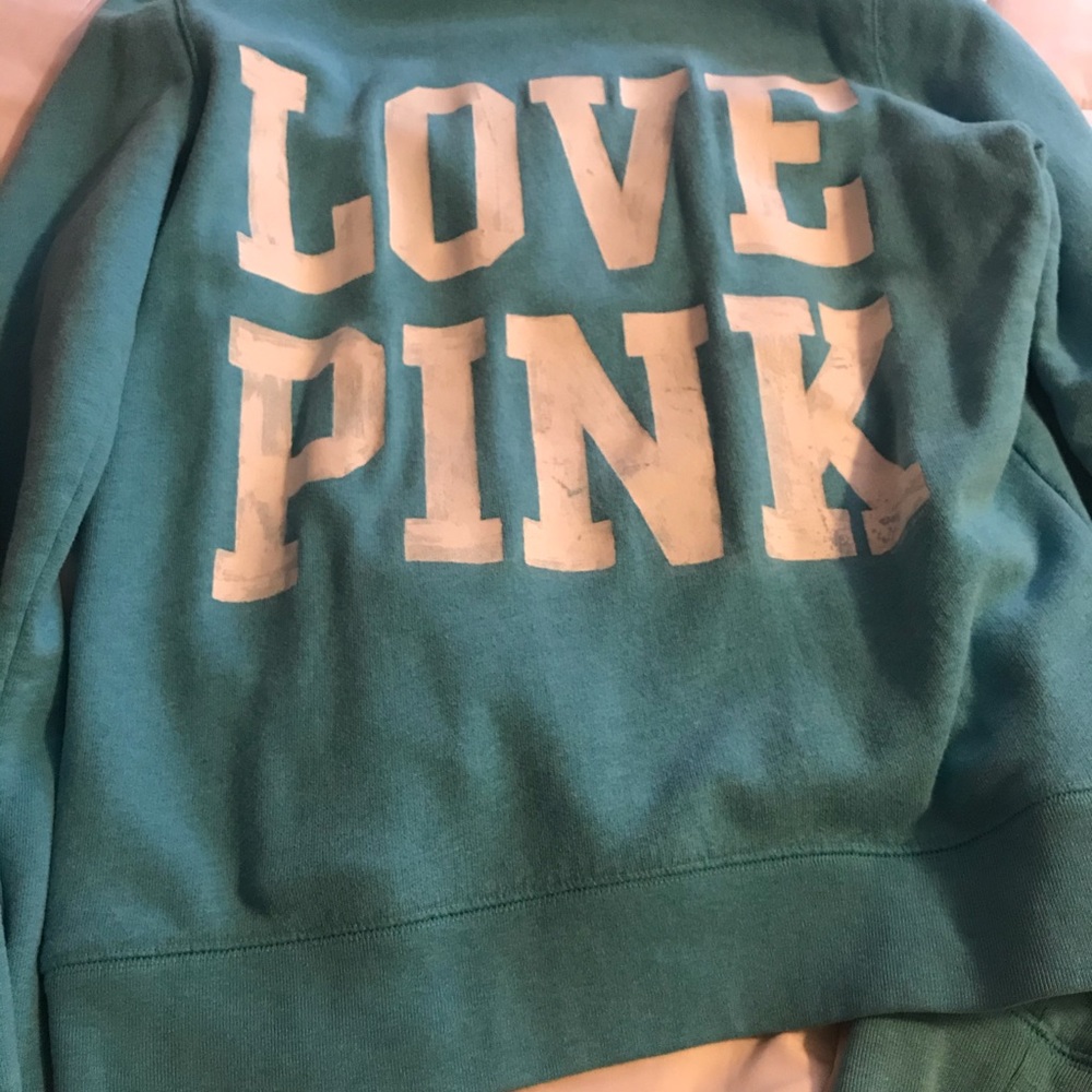 1/2 Zip - Picture 2 of 3